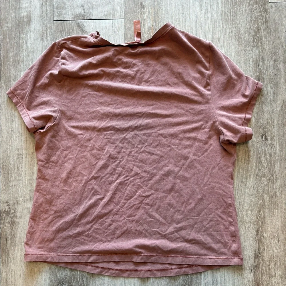 Skims Top - Picture 5 of 5